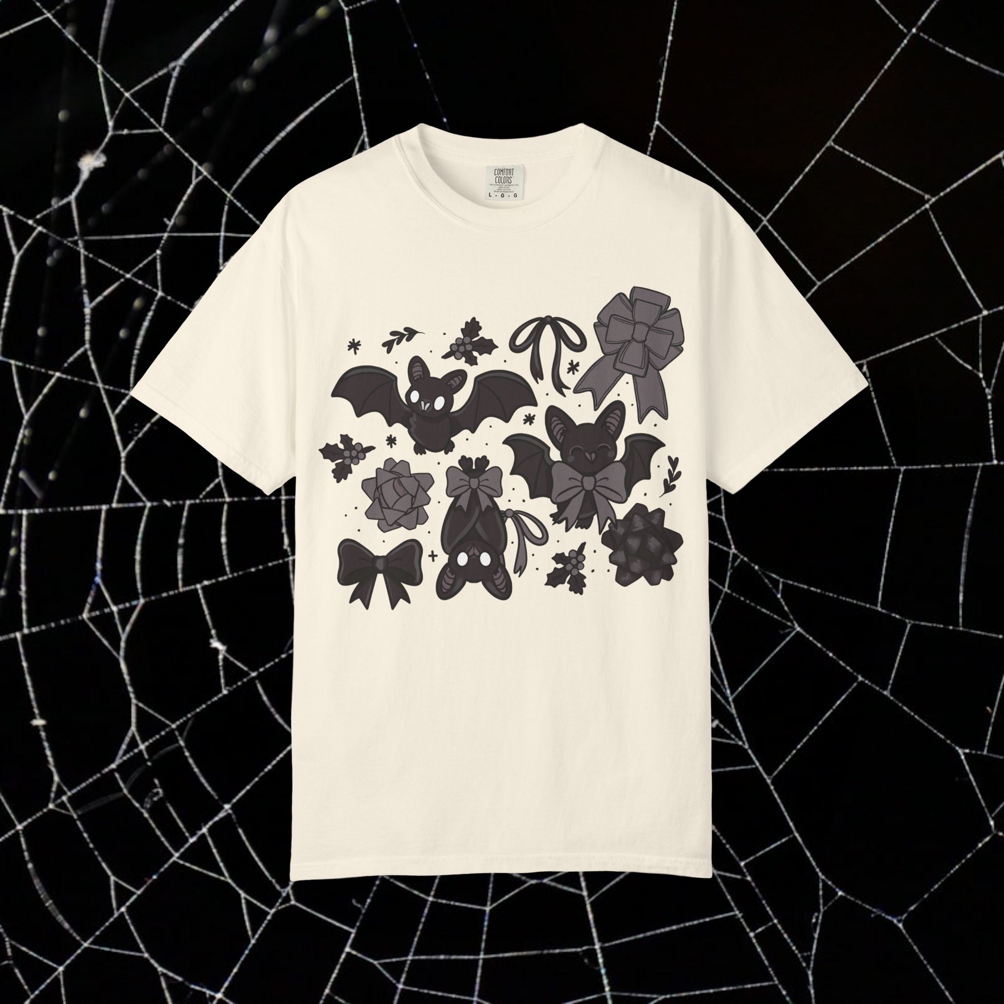 Monochrome Bats & Bows Unisex T-shirt