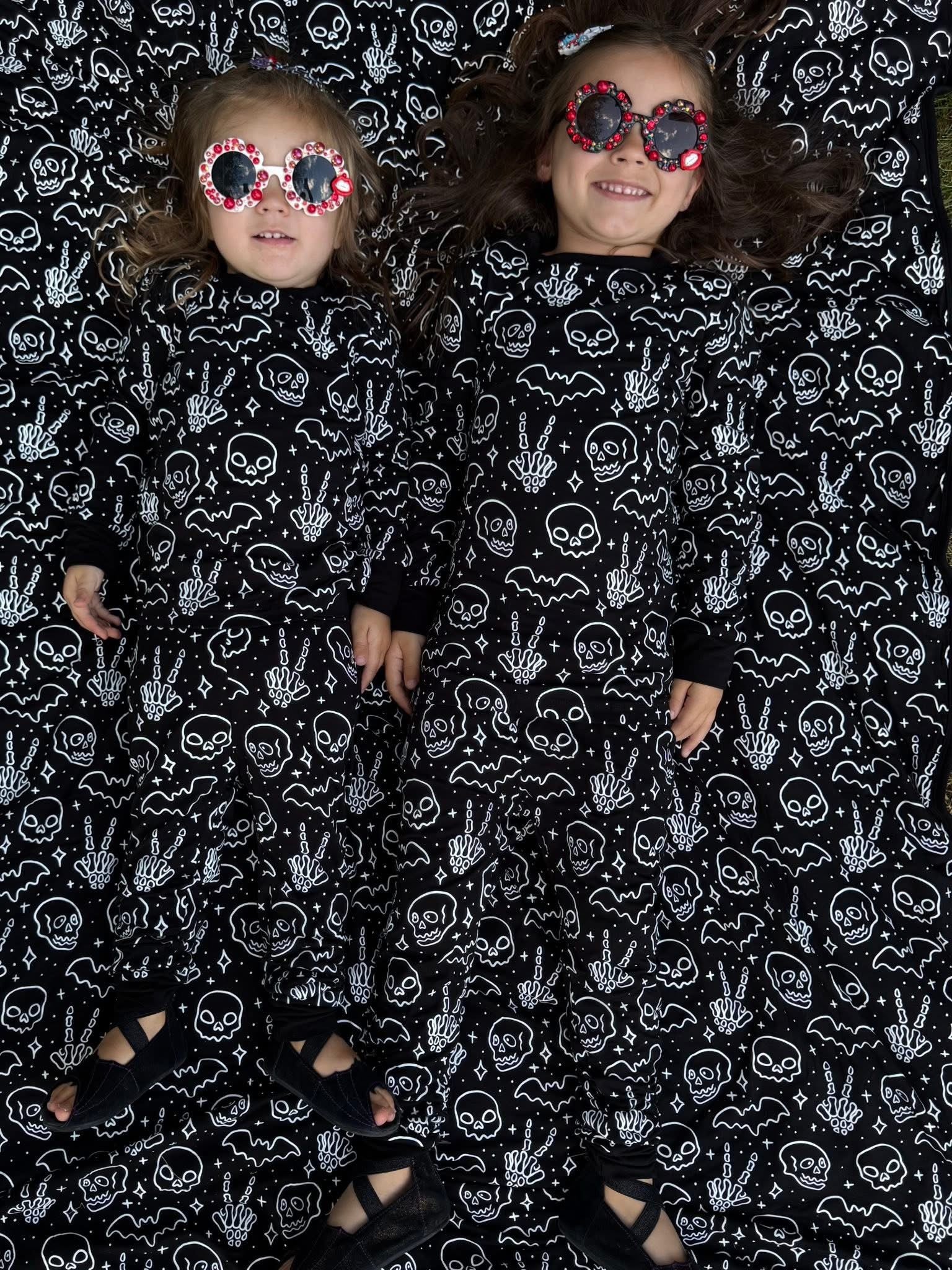 Spooky Glow Double Layer Bamboo Blanket / 50"x60" / 1.0 TOG (glow in the dark)