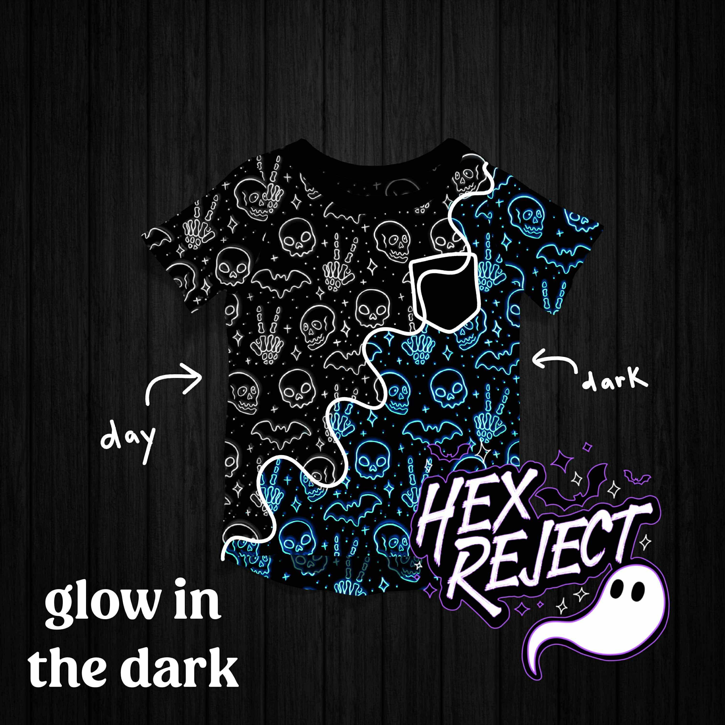 Spooky Glow pocket tee (glow in the dark)
